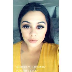 Meet your Posher, Janeth